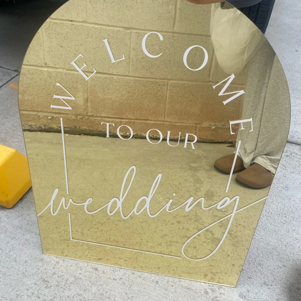 Gold Welcome Wedding Sign